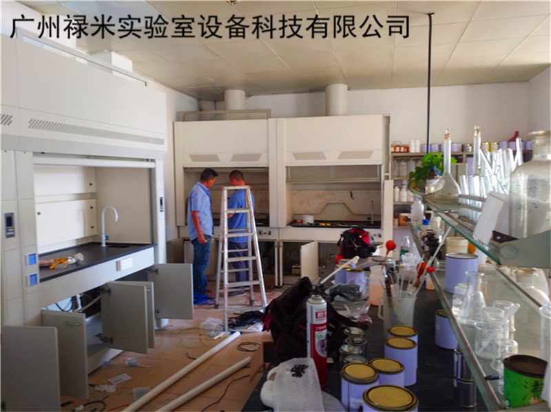 實驗室設(shè)備